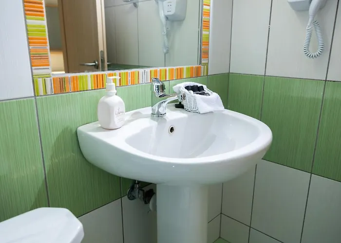 R&m Hotel Olympiakí Aktí