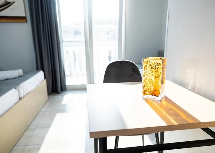 R&m Hotel Olympiakí Aktí