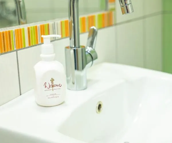 R&m * Olympiakí Aktí